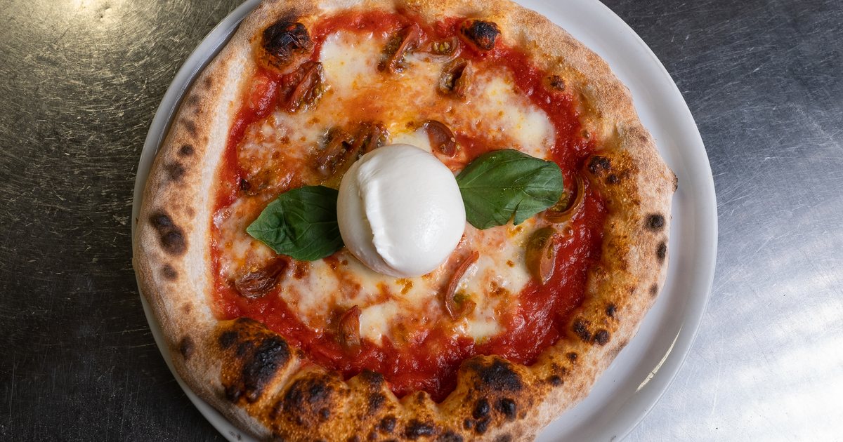 Pizza napoletana Mister Pizza